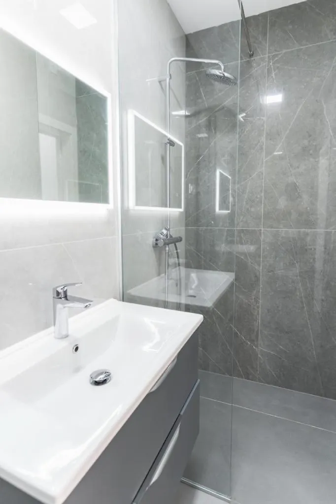 Apartman Dino Split Apartment